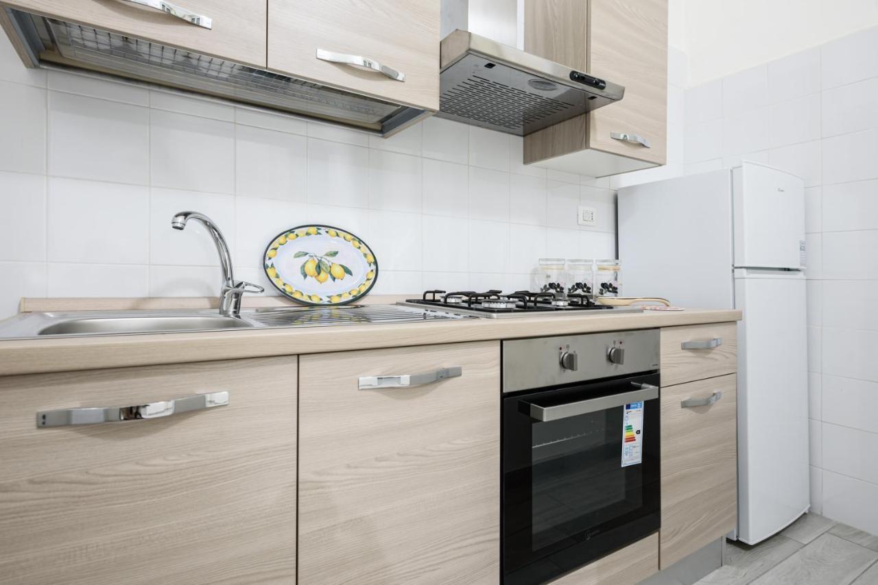 Vico Mastellone 16 Apartment Naples Exterior photo